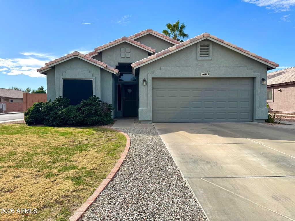 Photo of 6803 W Caribbean Lane, Peoria, AZ 85381 (MLS # 6985849)