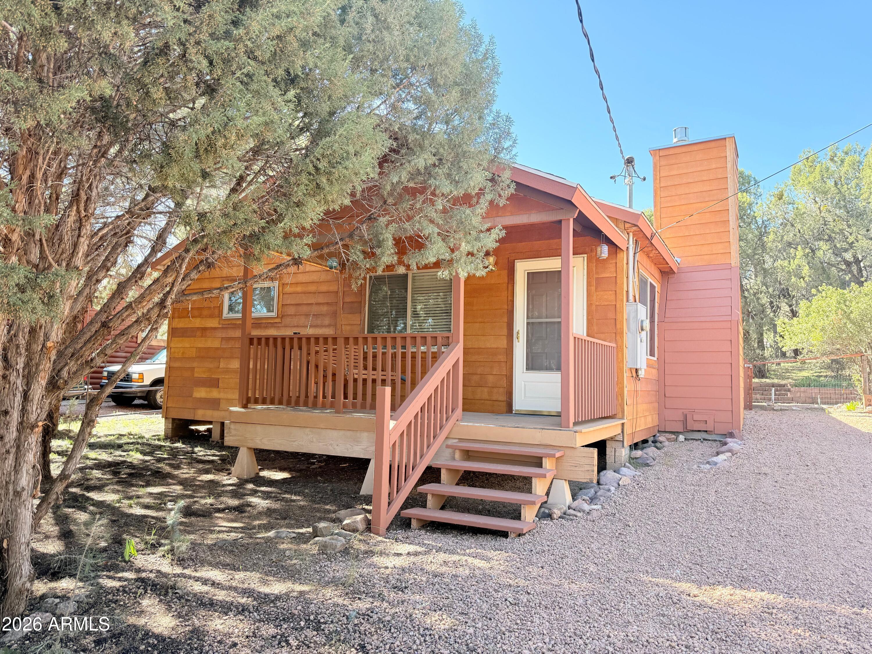 1040 S PALOMINO Place