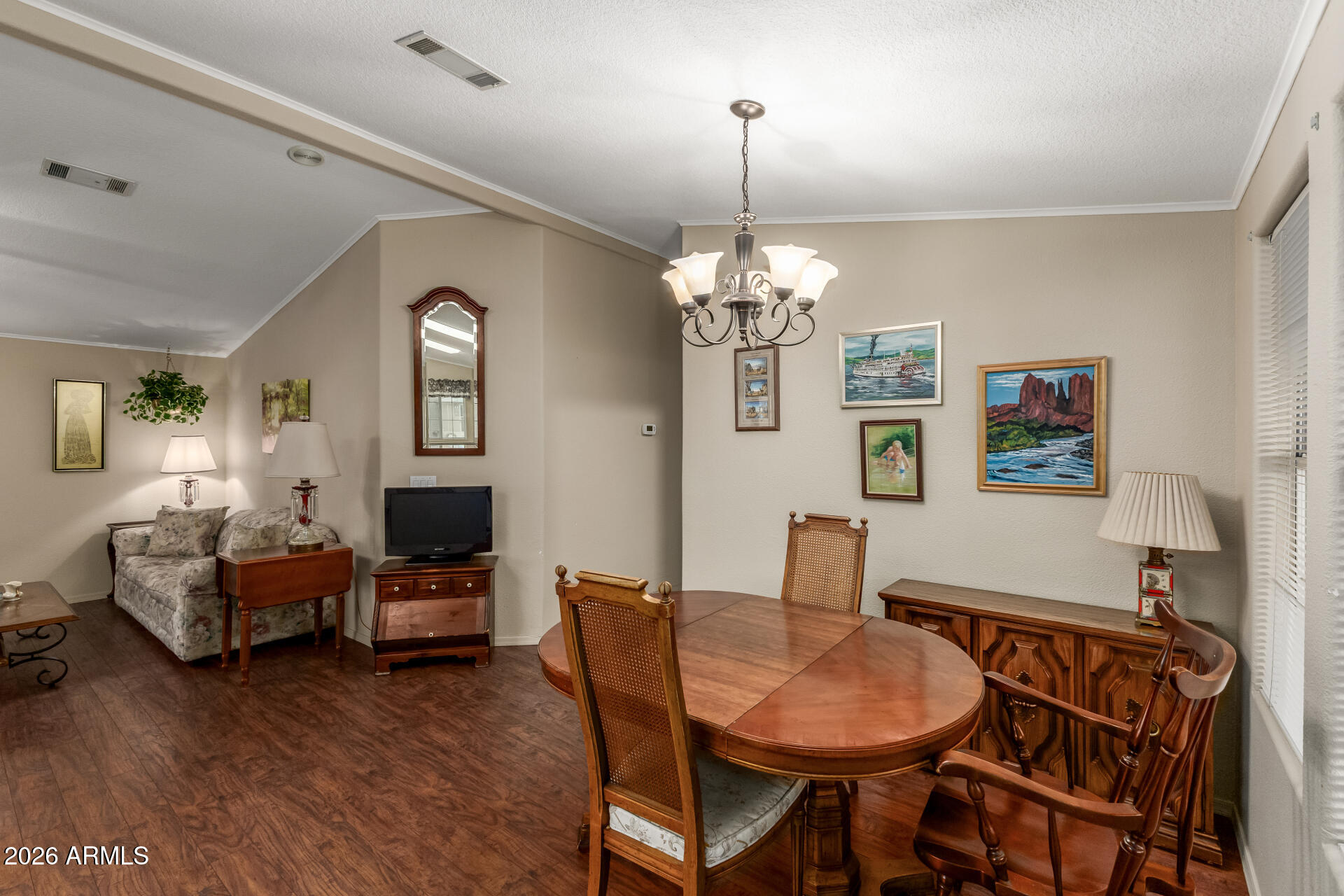 215 N Power Road 454