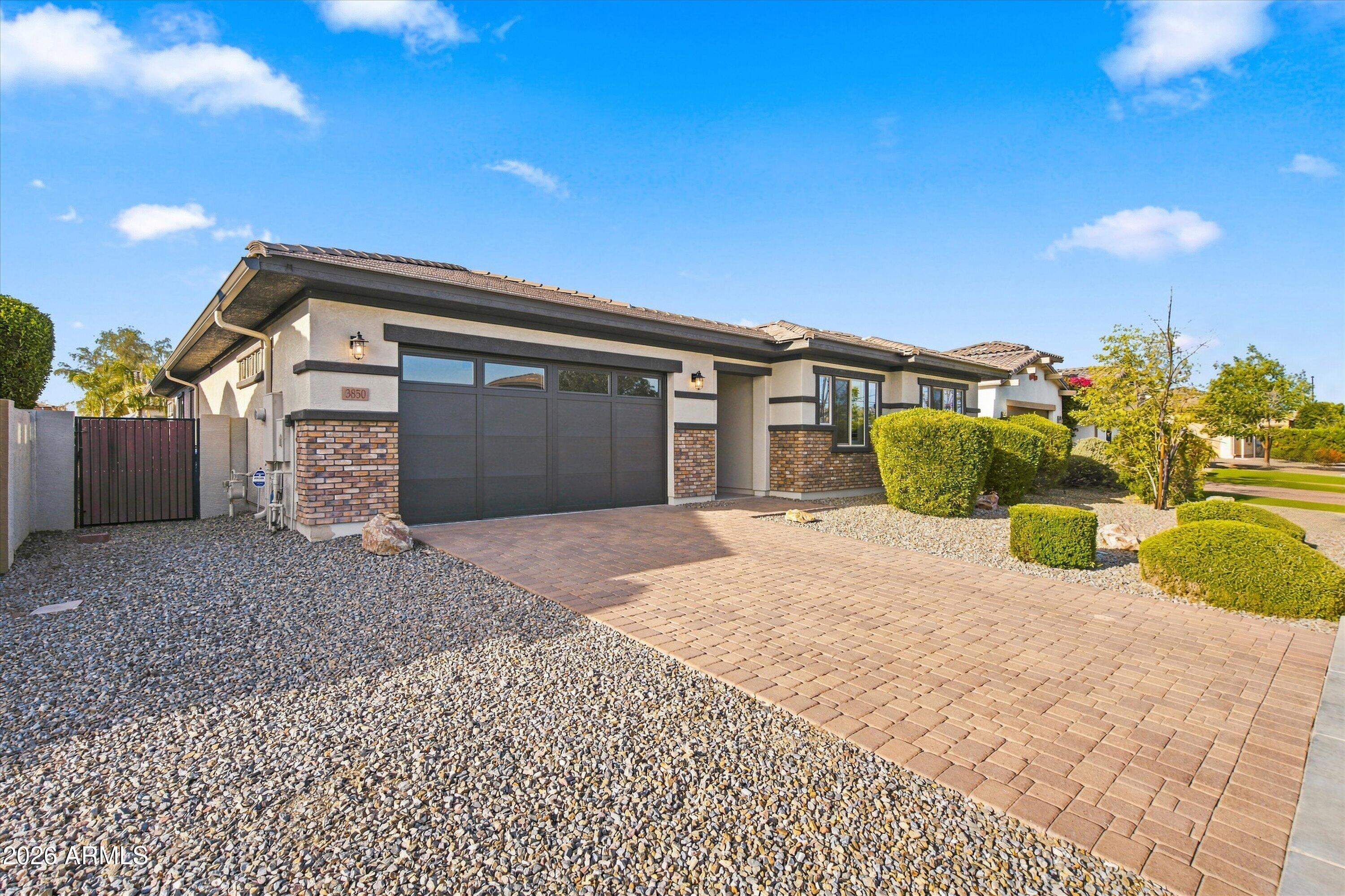 3850 E CAROB Drive