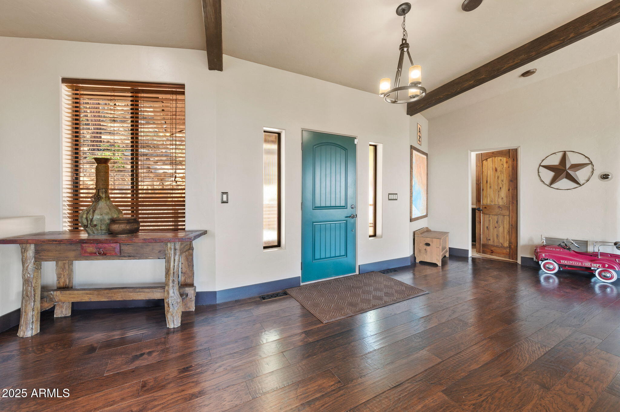 2700 W BUTTERFLY Ridge