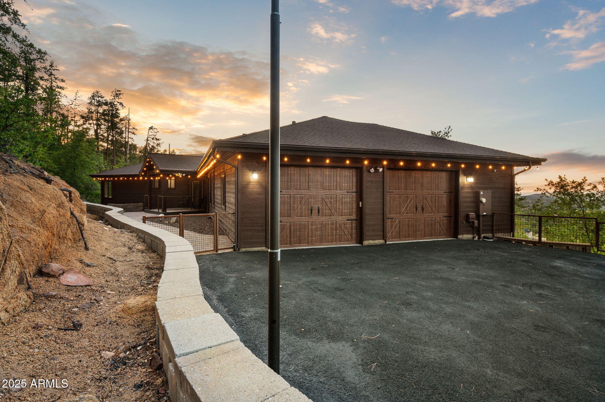 2700 W BUTTERFLY Ridge