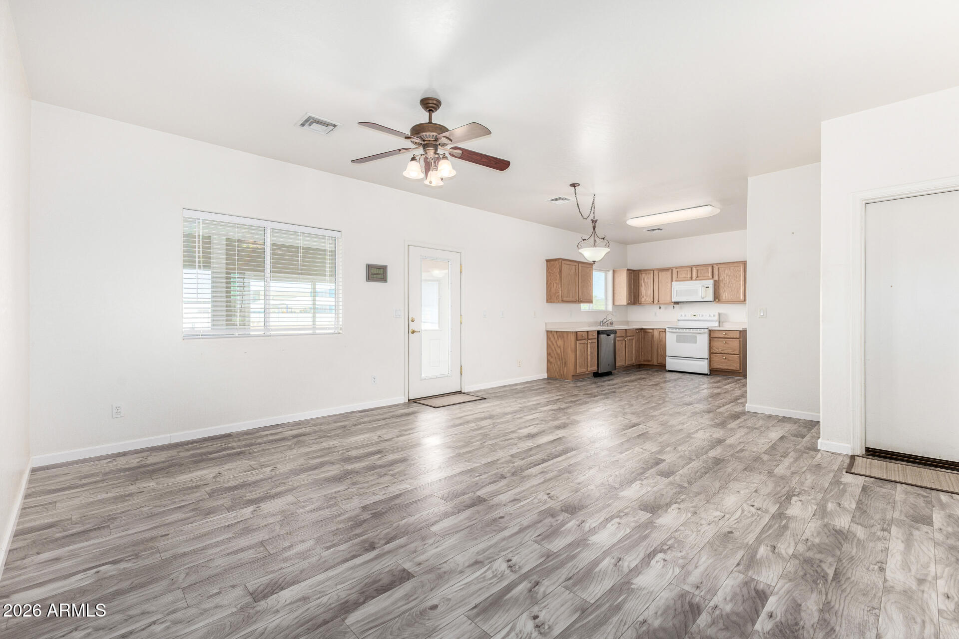 22708 E CARLA VISTA Drive