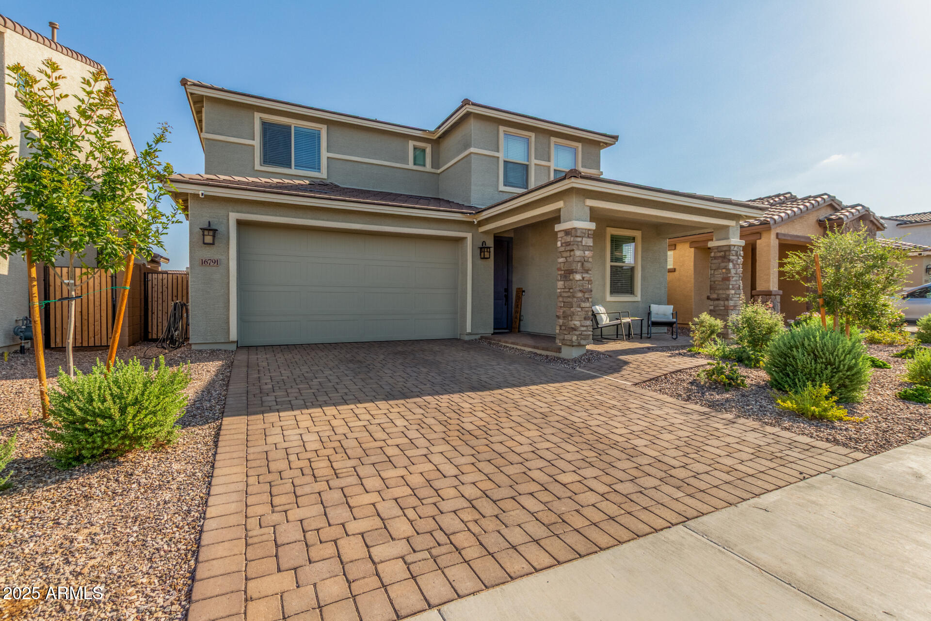16791 W CANTERBURY Drive