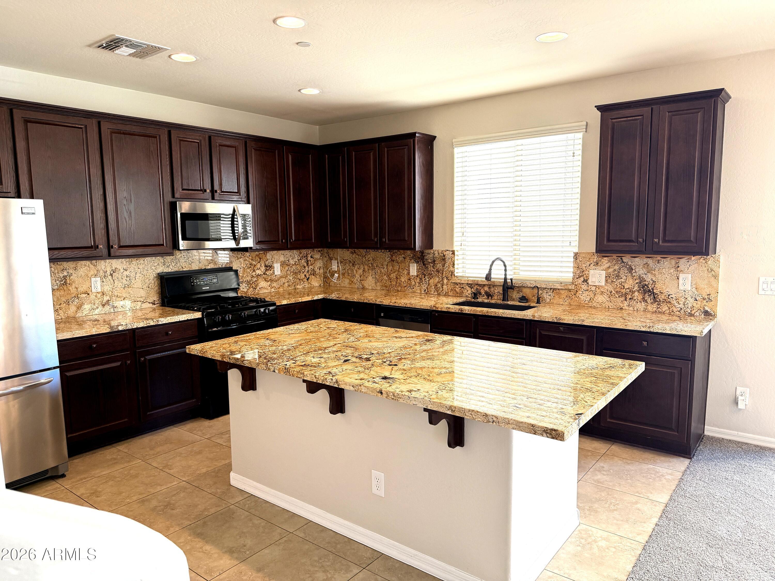 9237 W Coolbrook Avenue