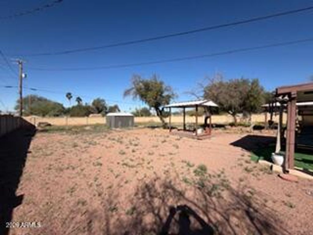 Photo of 286 N Thunderbird Drive, Apache Junction, AZ 85120 (MLS # 6986996)