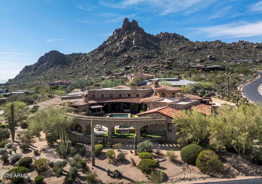 Photo of 10199 E Cavedale Drive, Scottsdale, AZ 85262 (MLS # 6950518)