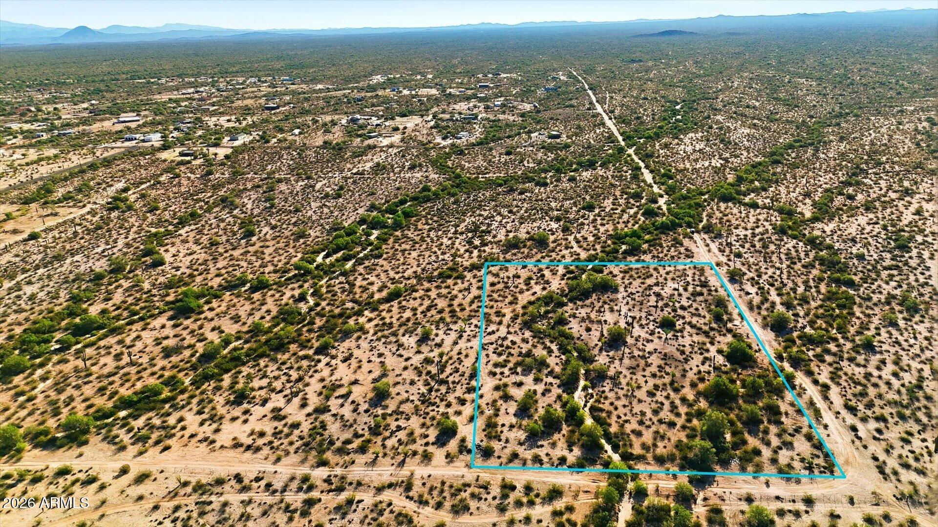 10459 N WILDWOOD Road -