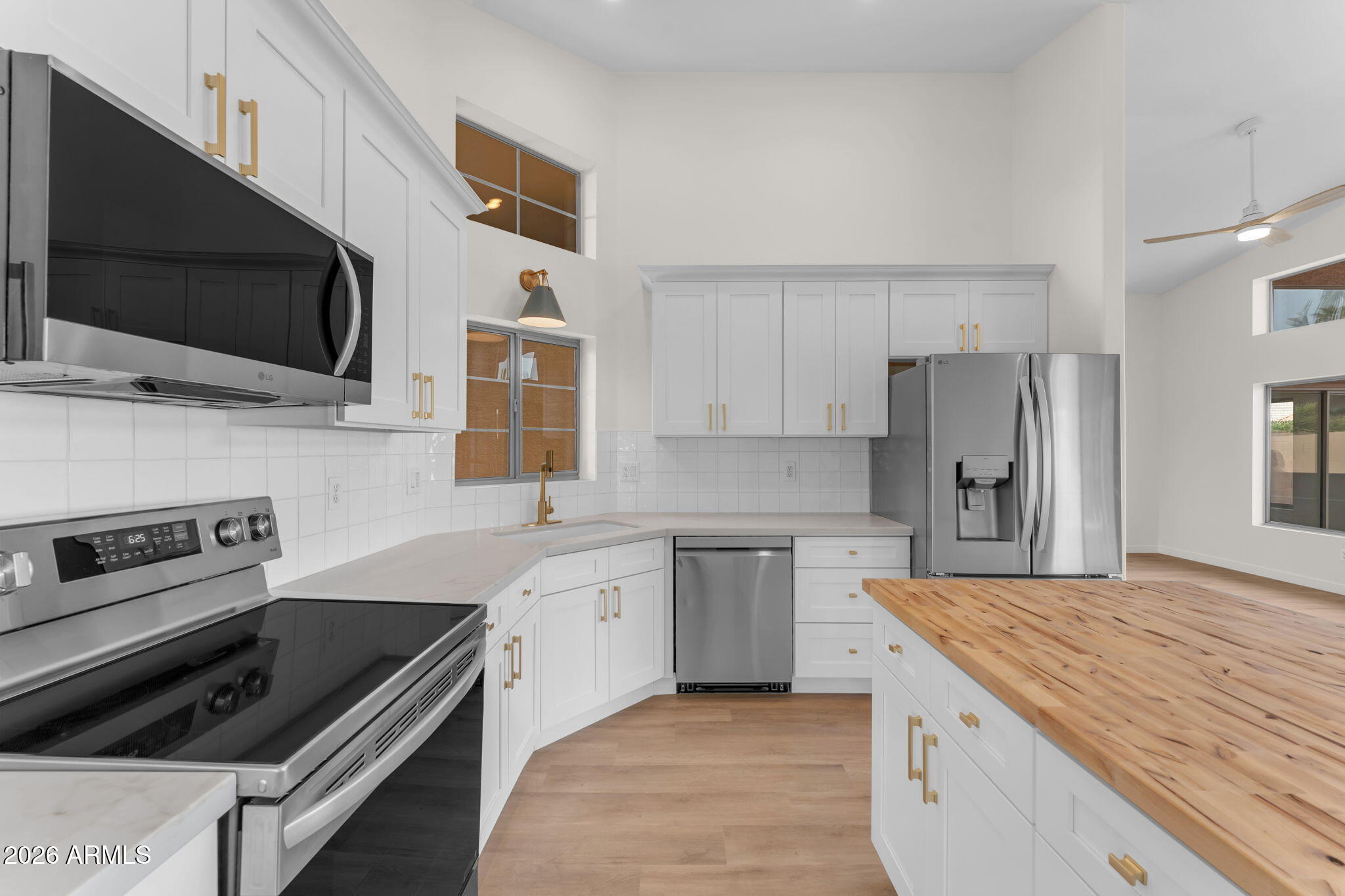 15264 W MULBERRY Drive