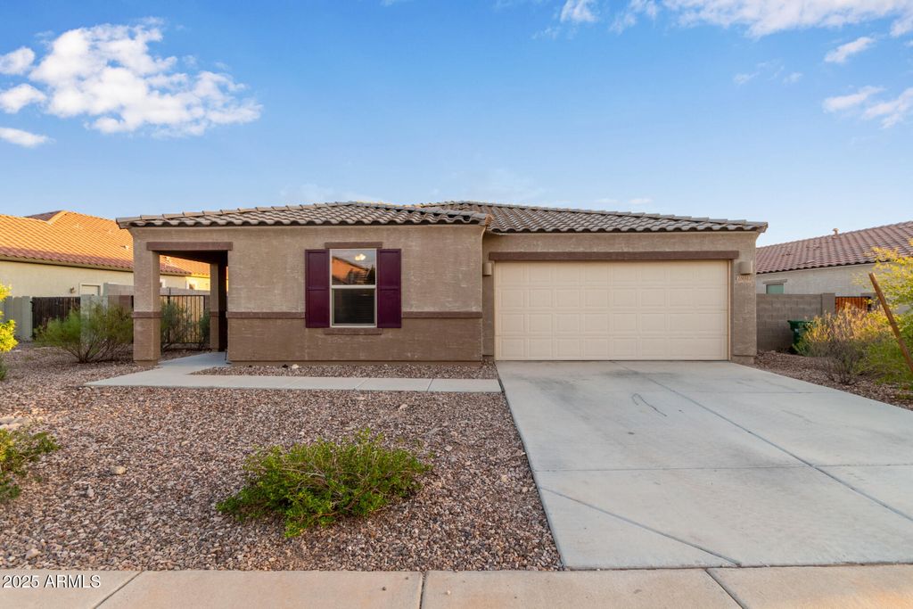 Photo of 18043 E Via Rubio, Gold Canyon, AZ 85118 (MLS # 6919029)