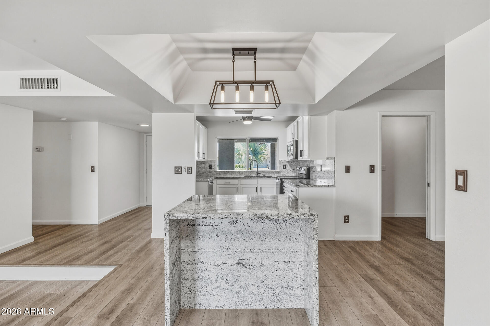 2522 W OLLA Circle