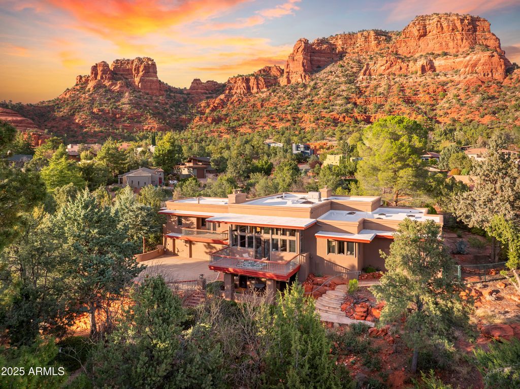 Photo of 115 Merry Go Round Rock Road, Sedona, AZ 86351 (MLS # 6934337)