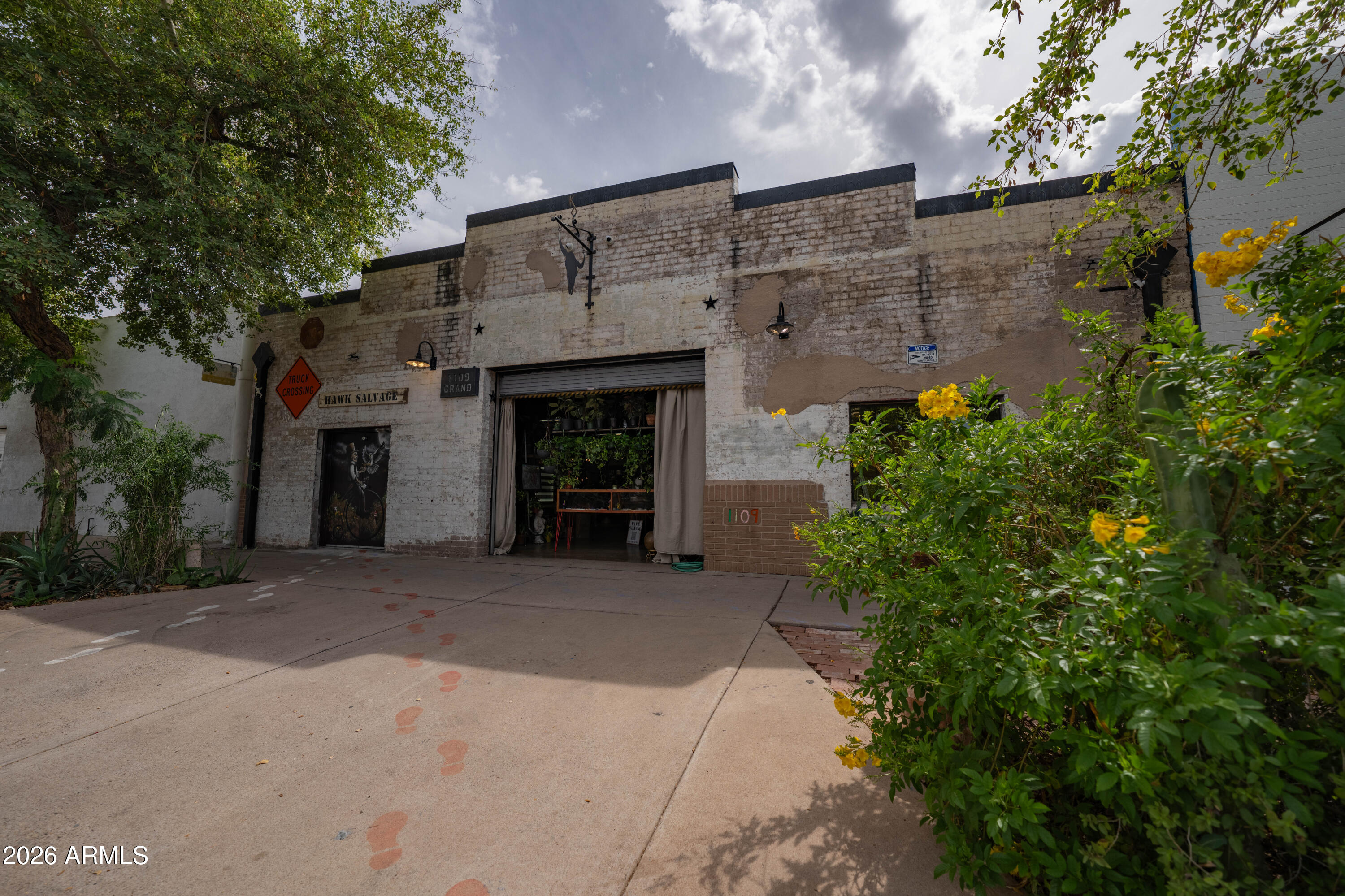 UNIVERSITY ADDITION - Commercial Sale