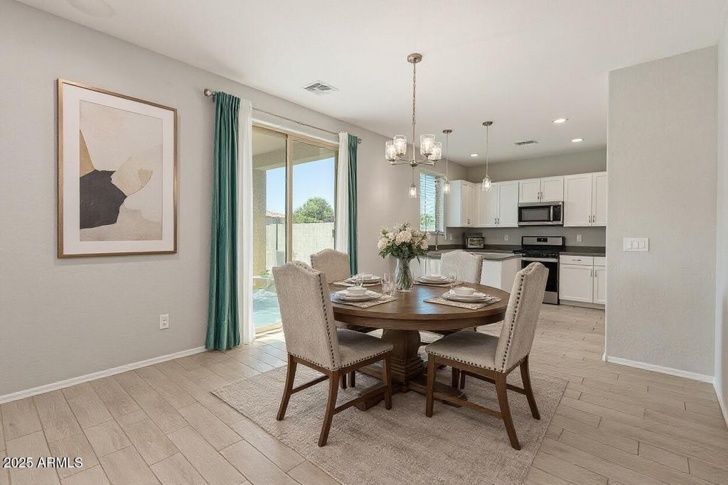 Photo of 614 N 110th Drive, Avondale, AZ 85323 (MLS # 6944957)