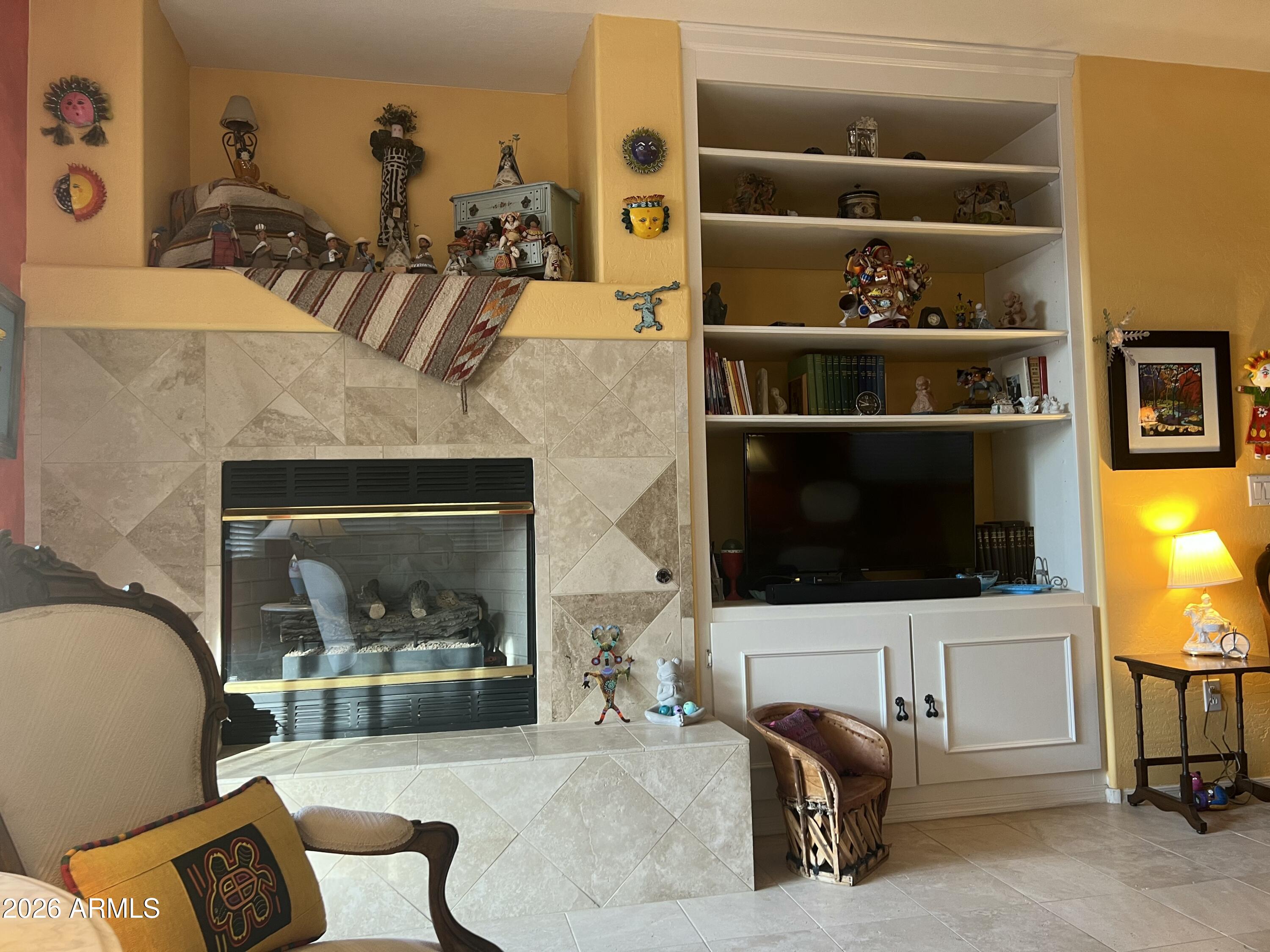 7263 E WHISPERING WIND Drive