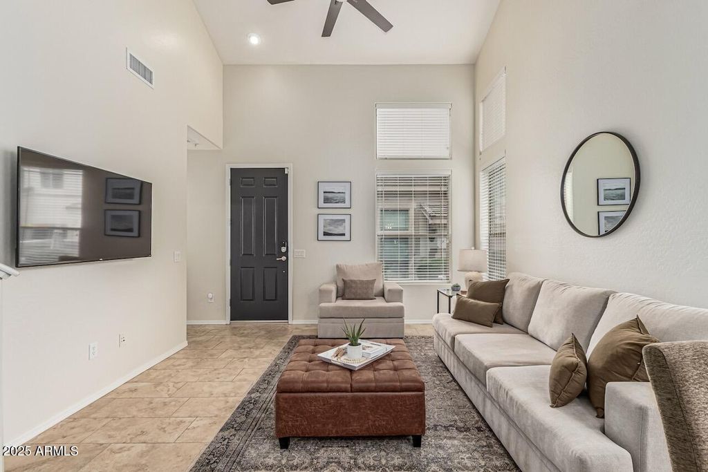 Photo of 42424 N Gavilan Peak Parkway #14104, Anthem, AZ 85086 (MLS # 6932950)