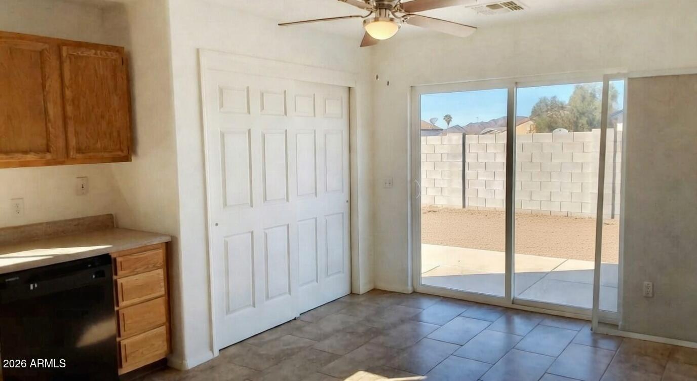 11752 W LOMA VISTA Drive