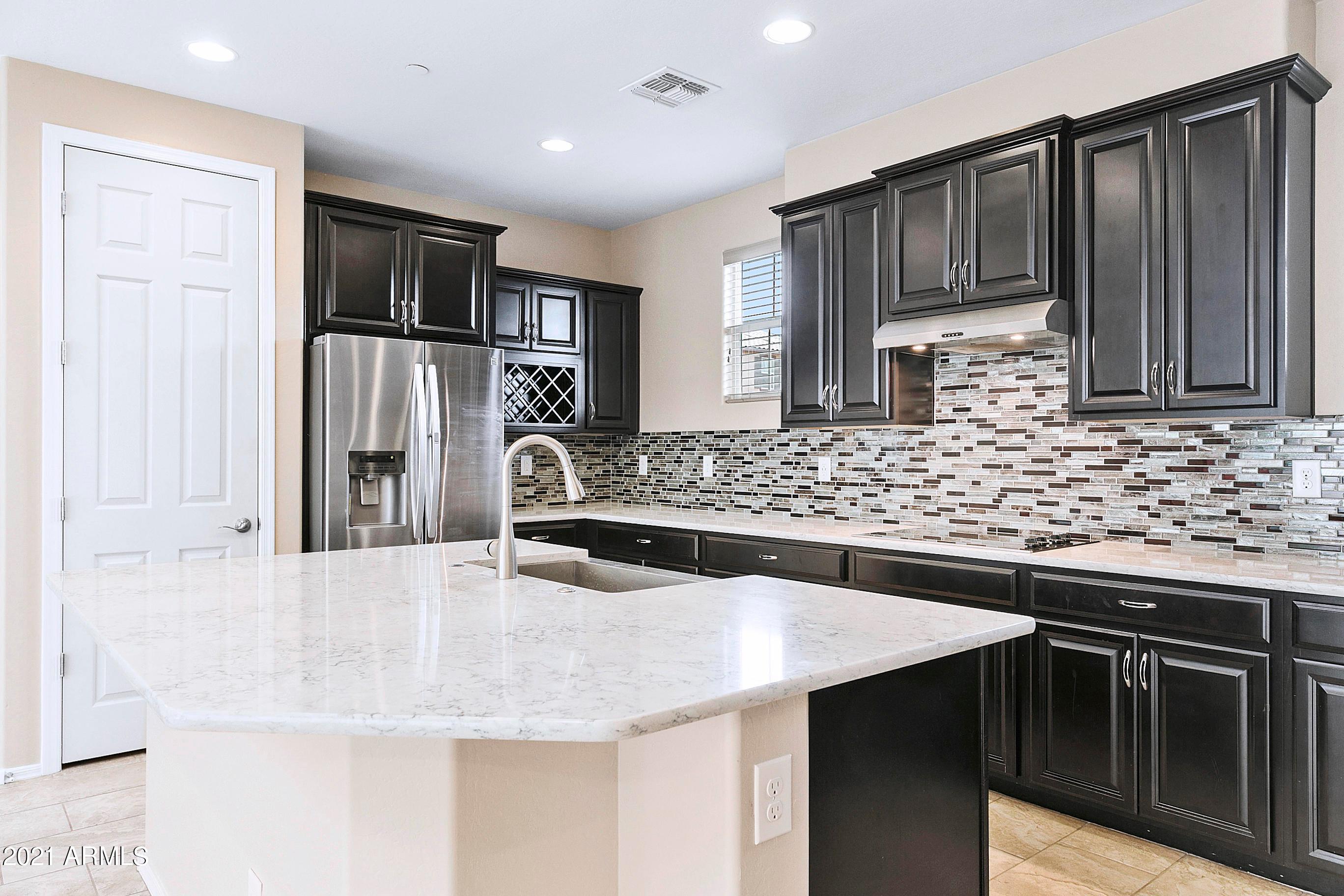 4634 E Tierra Buena Lane