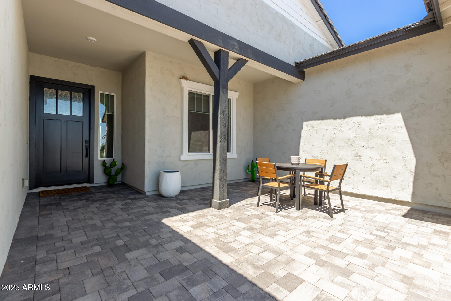 13668 W HACKAMORE Drive