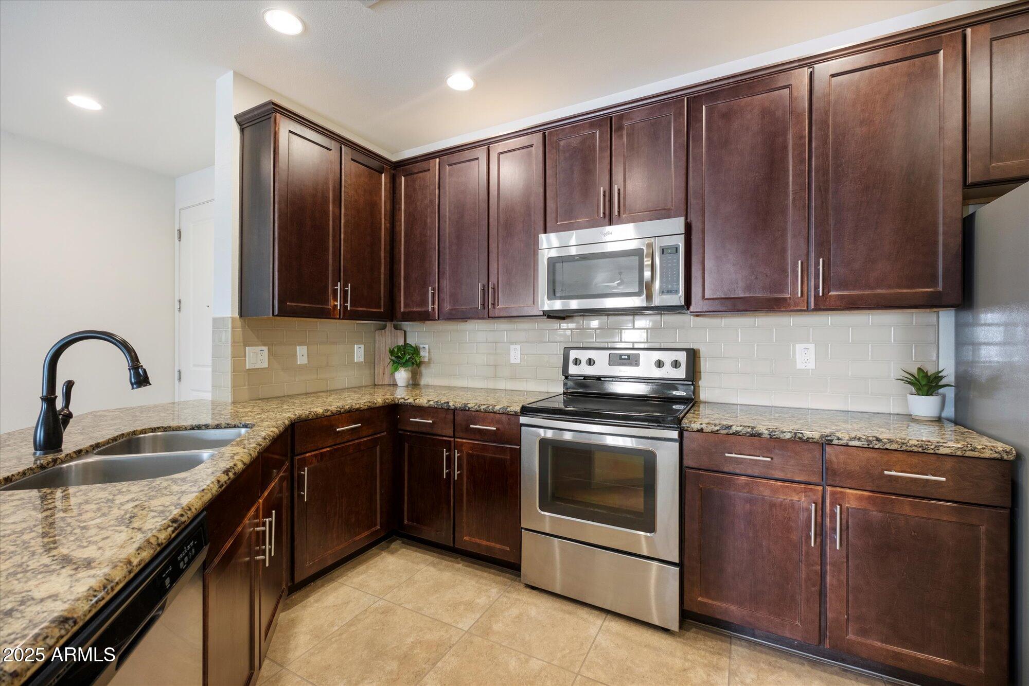 2511 W QUEEN CREEK Road 230