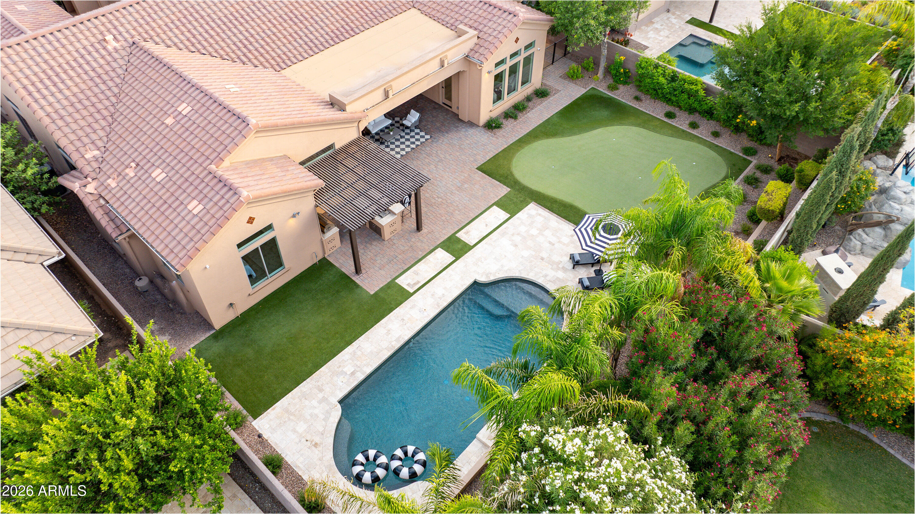 336 W ALAMOSA Drive