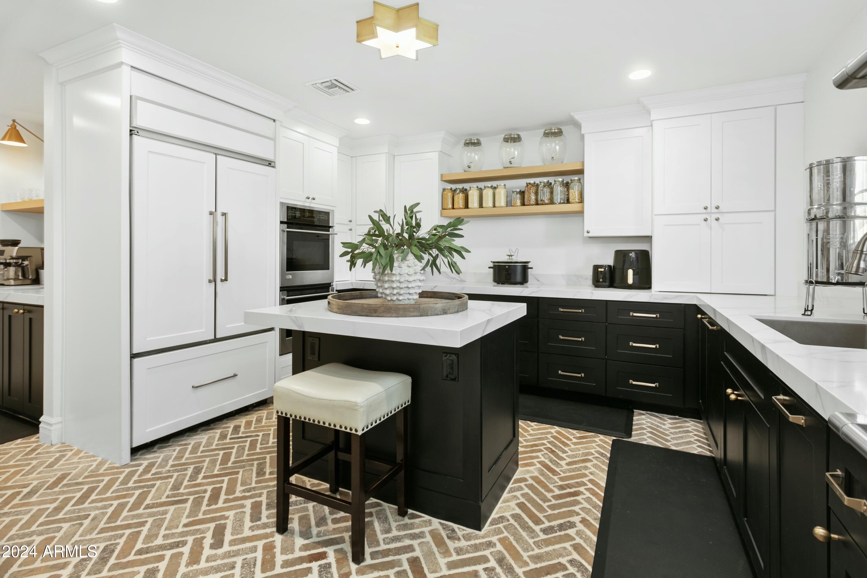 BEL AIRE ESTATES 3 - Residential