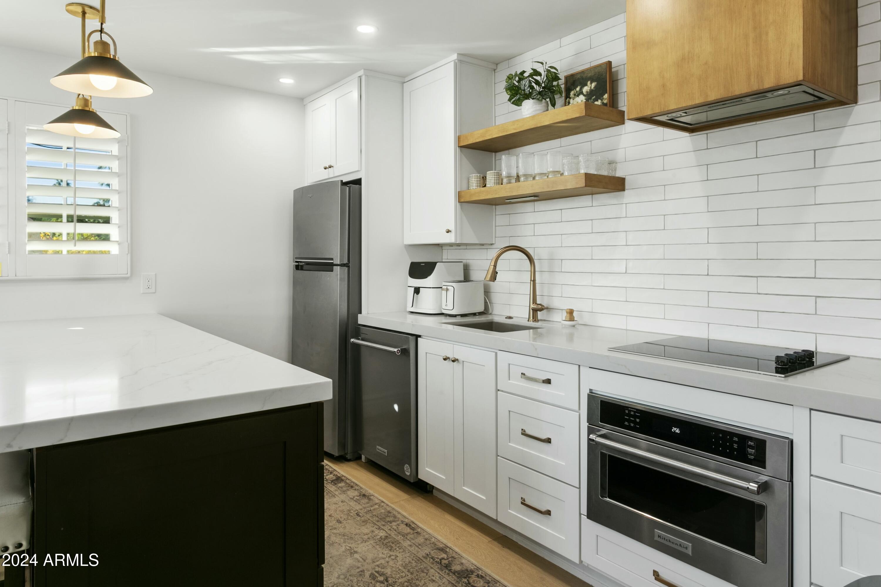 BEL AIRE ESTATES 3 - Residential