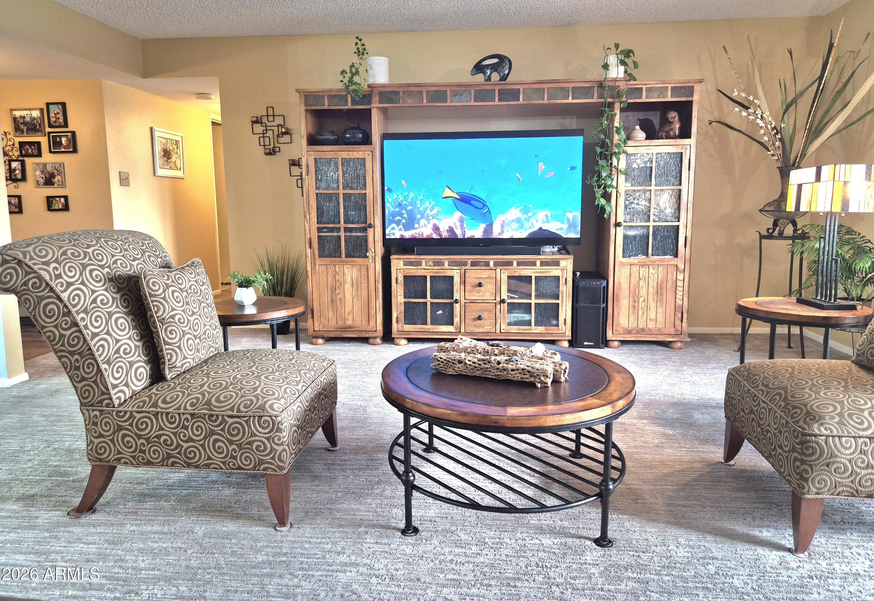 515 S PARKCREST -- 532