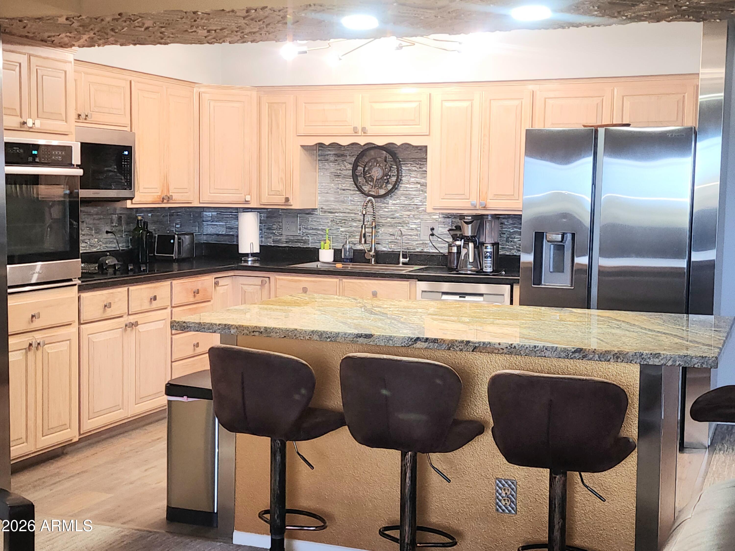 515 S PARKCREST -- 532