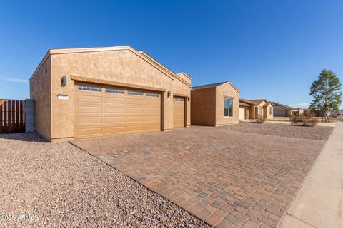 A home in Arizona City