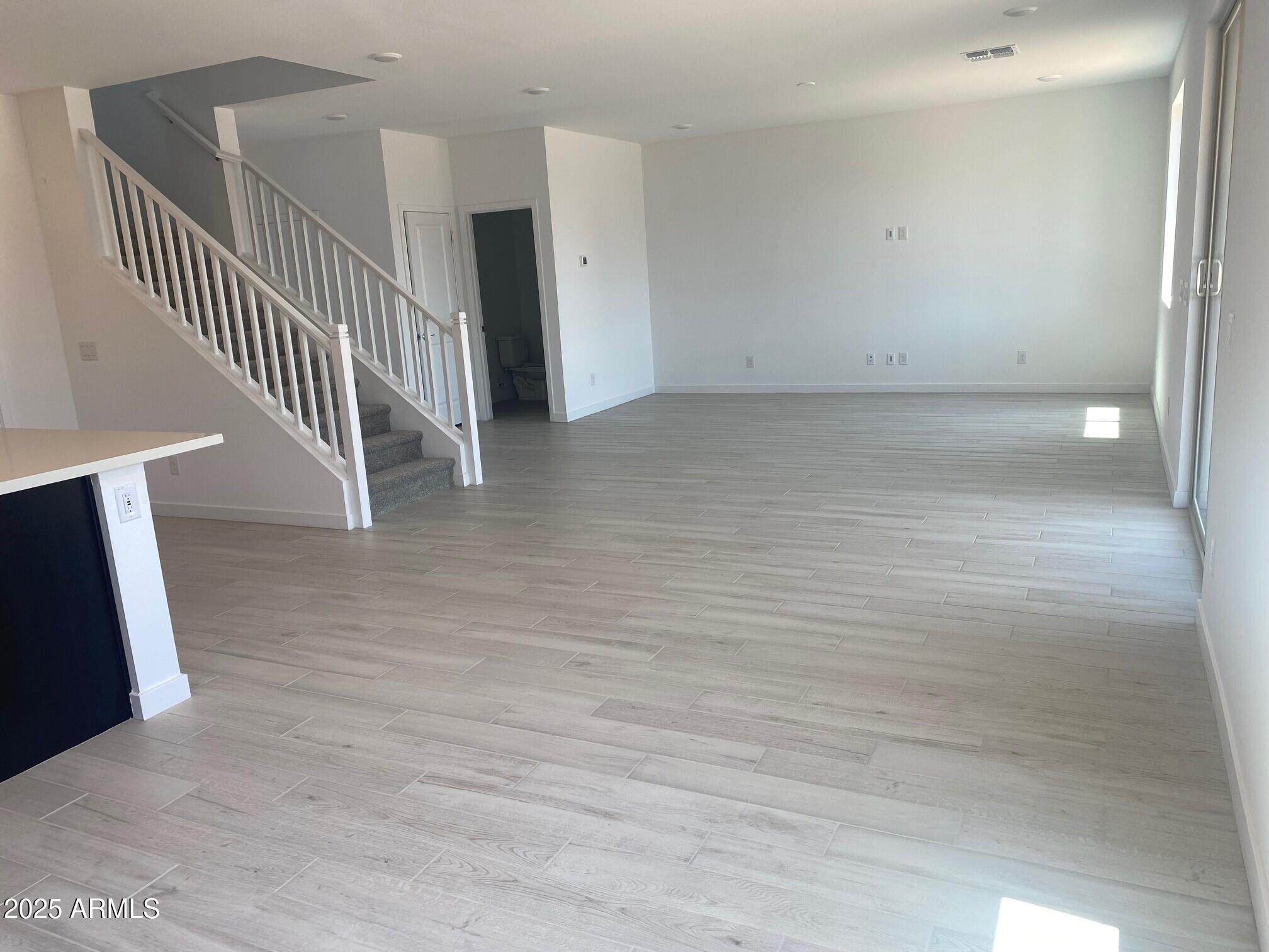 7445 E HACKAMORE Lane