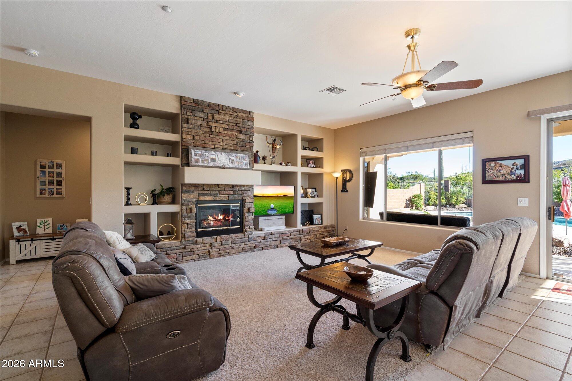 42111 N FAIRGREEN Court