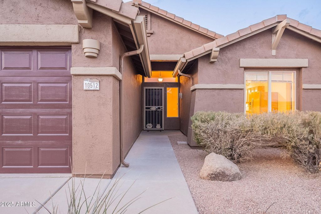 Photo of 10512 E Dutchmans Trail, Gold Canyon, AZ 85118 (MLS # 6921369)