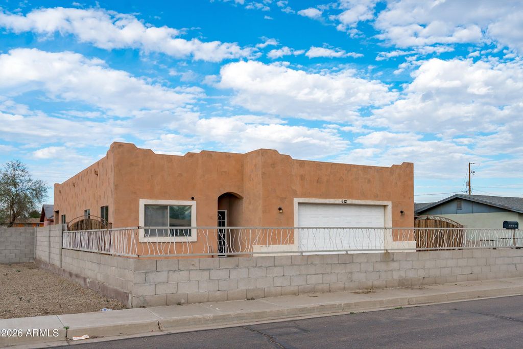 Photo of 612 E Dee Street, Avondale, AZ 85323 (MLS # 6973417)
