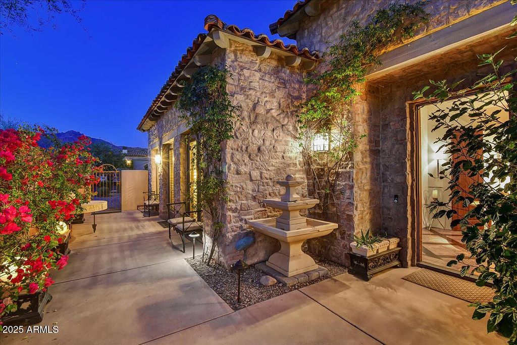 Photo of 7751 E Golden Eagle Circle, Gold Canyon, AZ 85118 (MLS # 6874135)