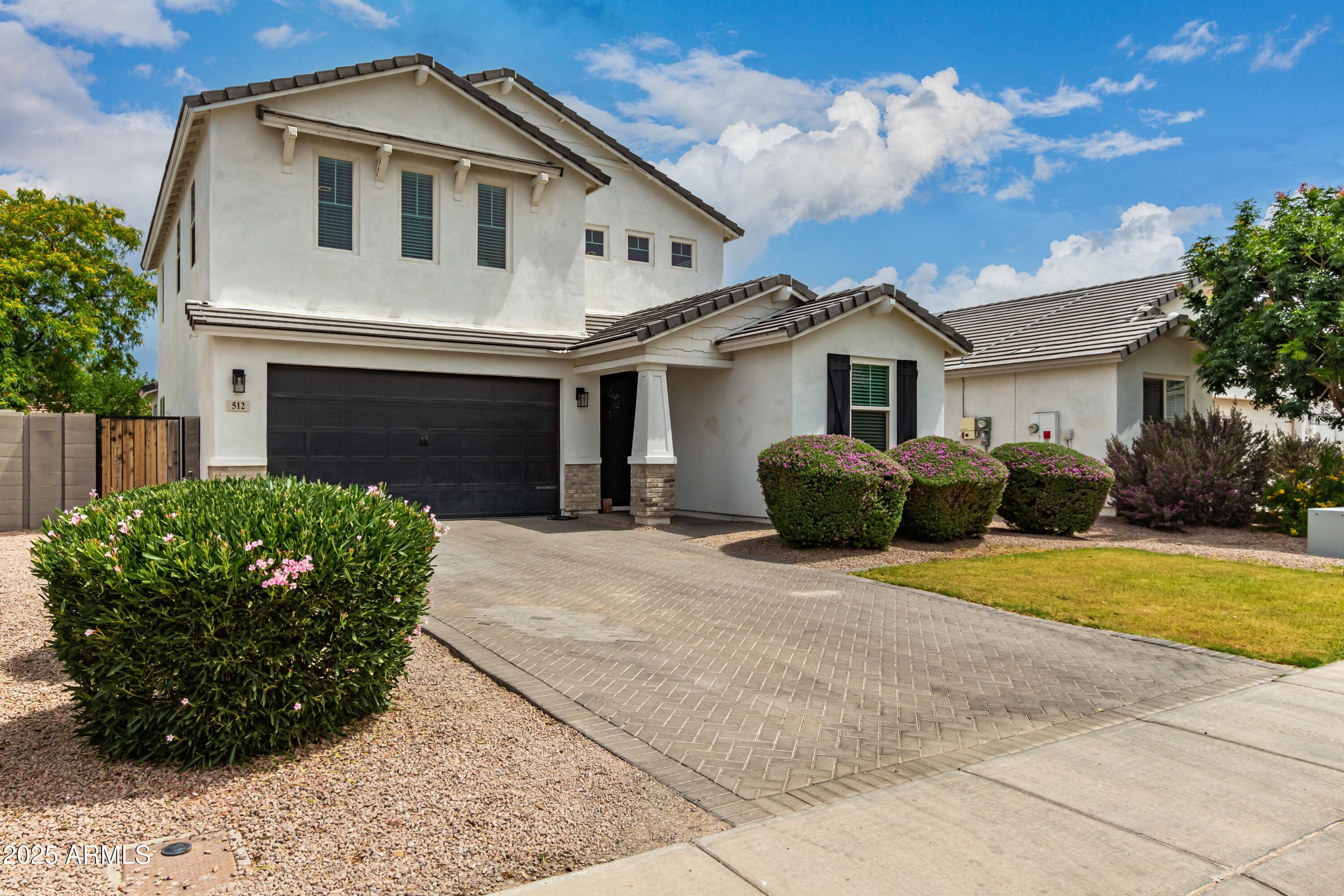 512 E BAMBOO Lane