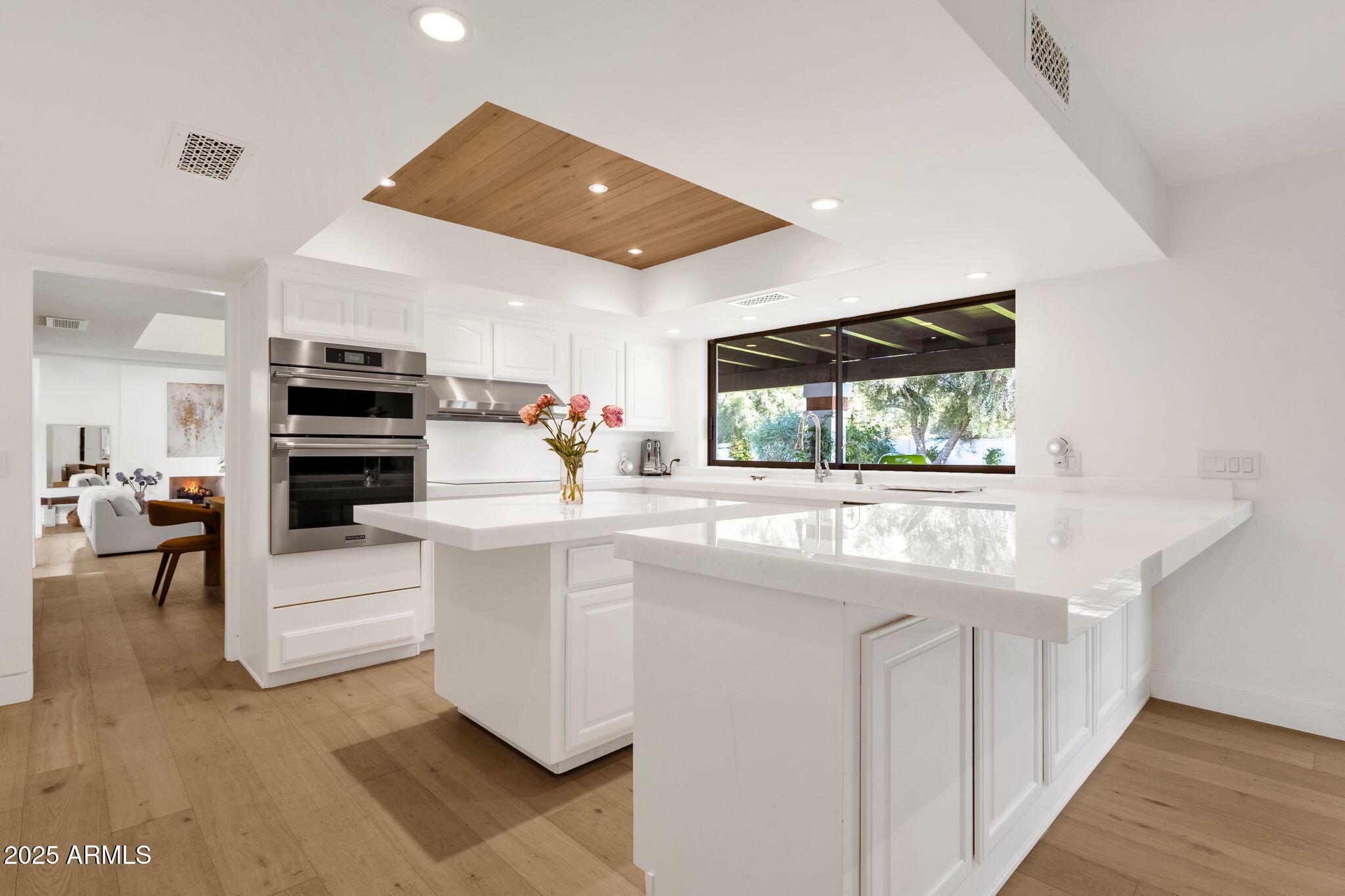 6954 E CABALLO Drive