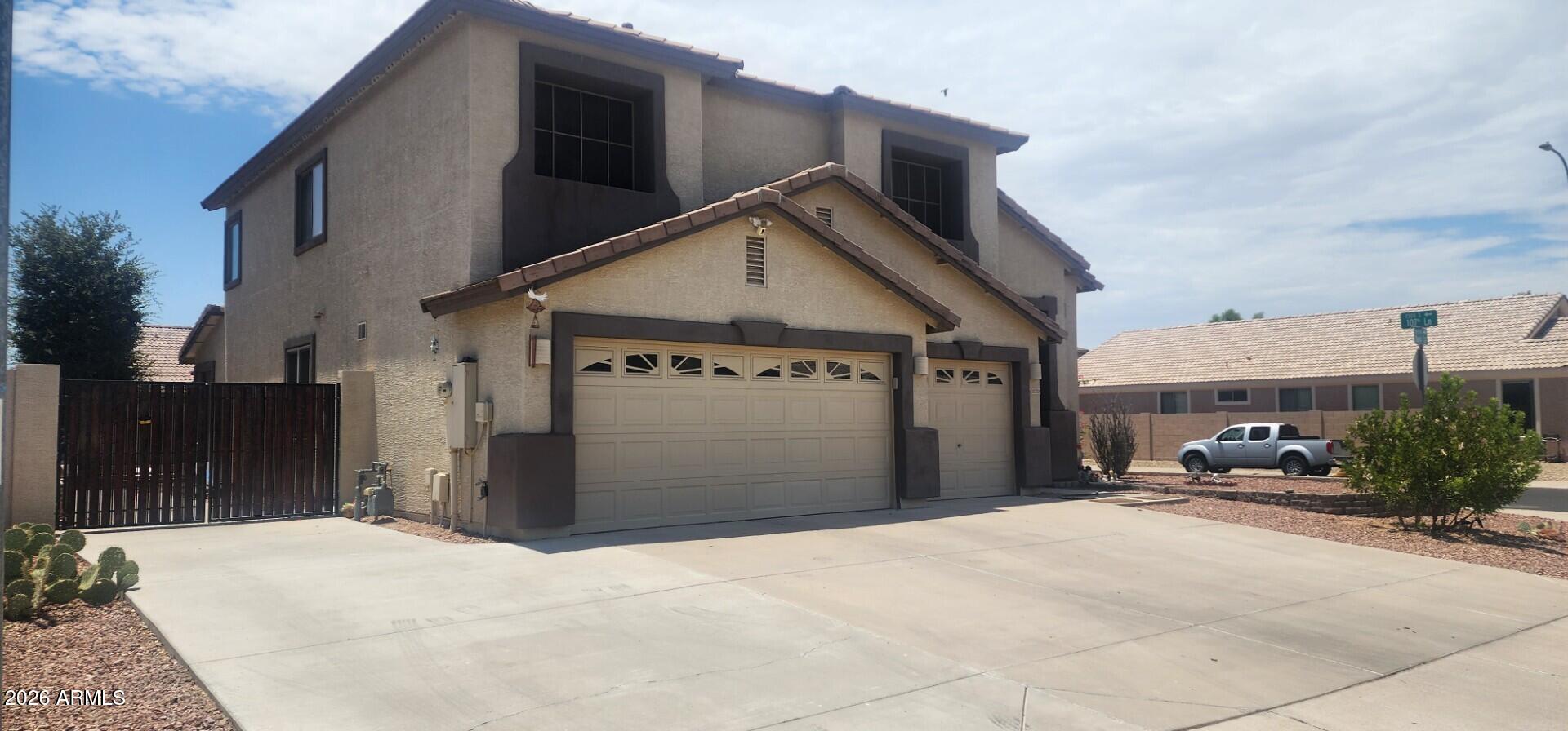 10755 W DAVIS Lane