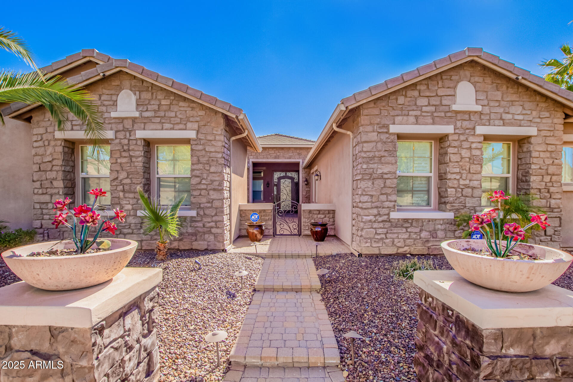 4935 W YEARLING Road