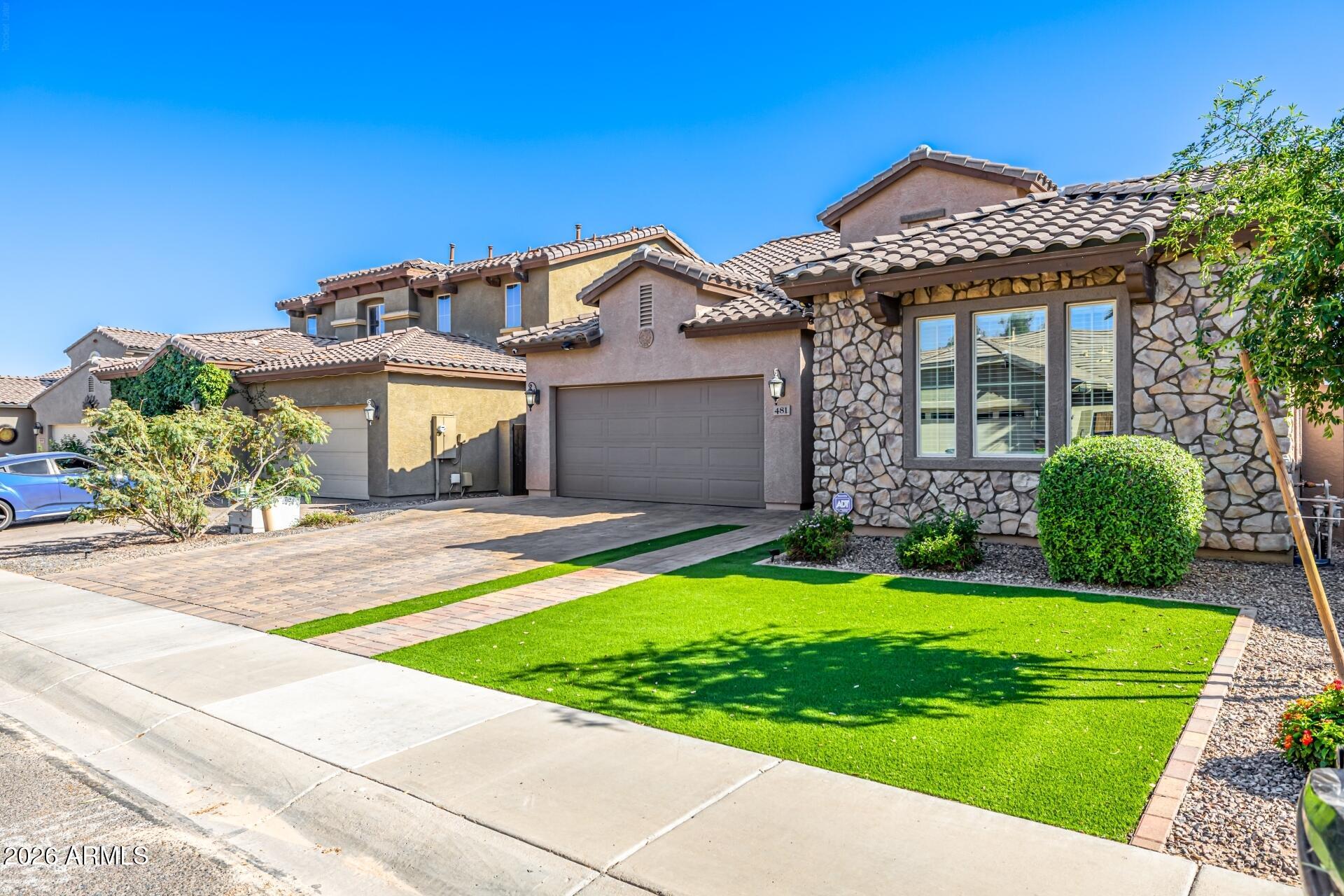 481 E CANYON ROCK Road