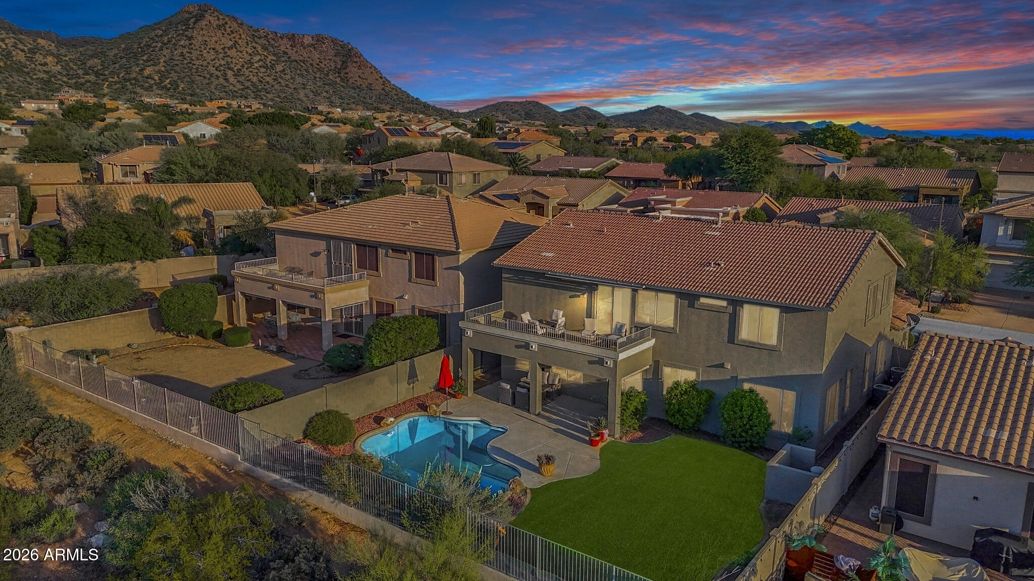 2716 W VIA BONA FORTUNA --