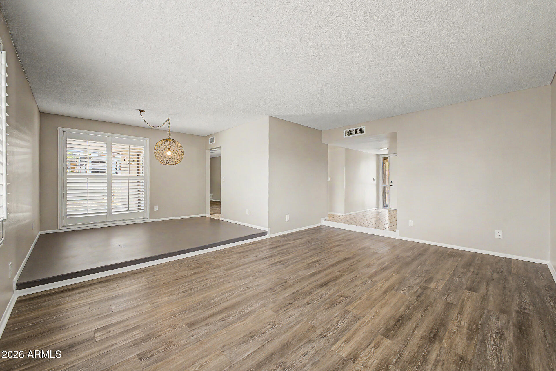 11025 N 41ST Place