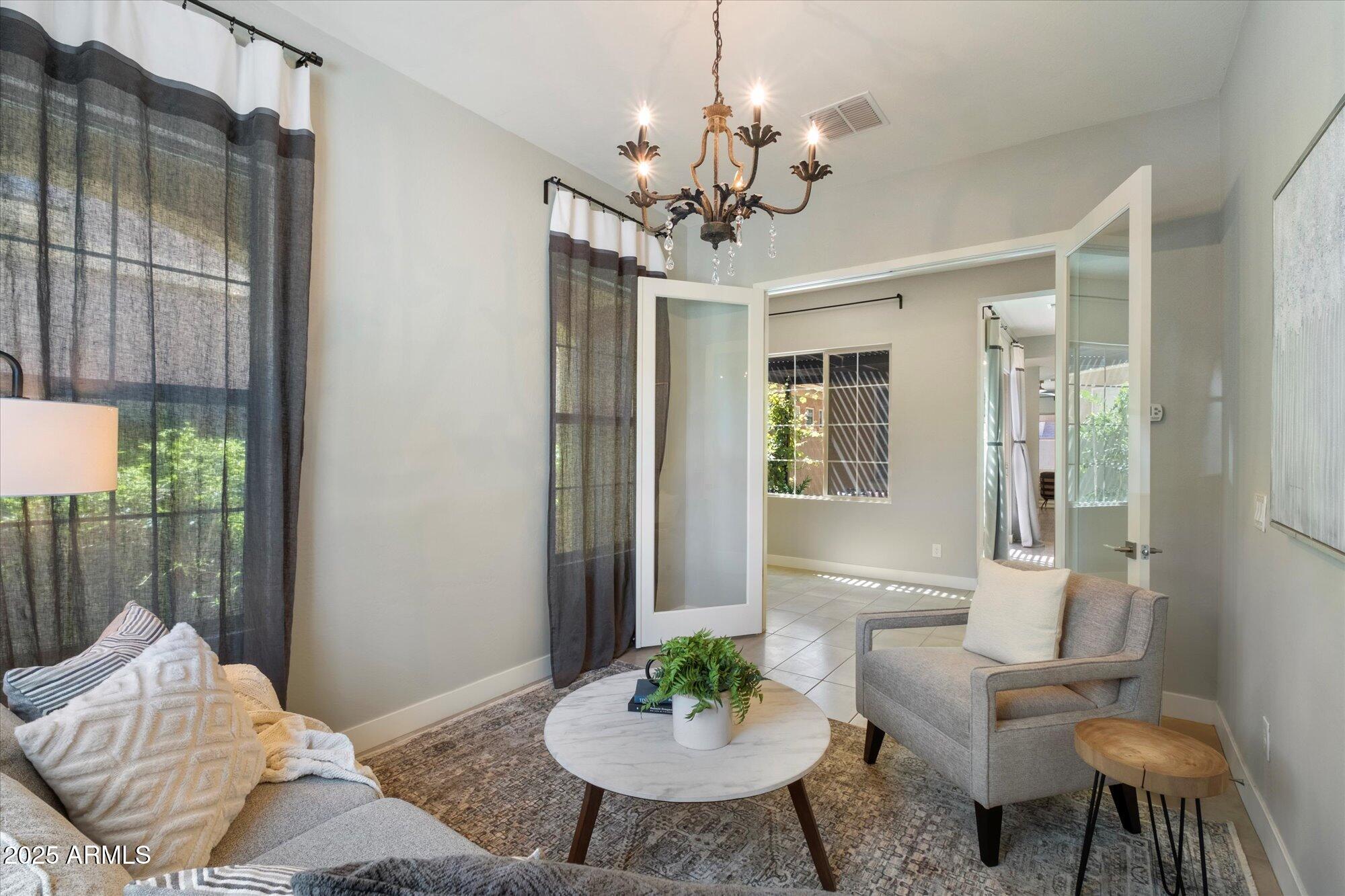 4635 E Casitas Del Rio Drive