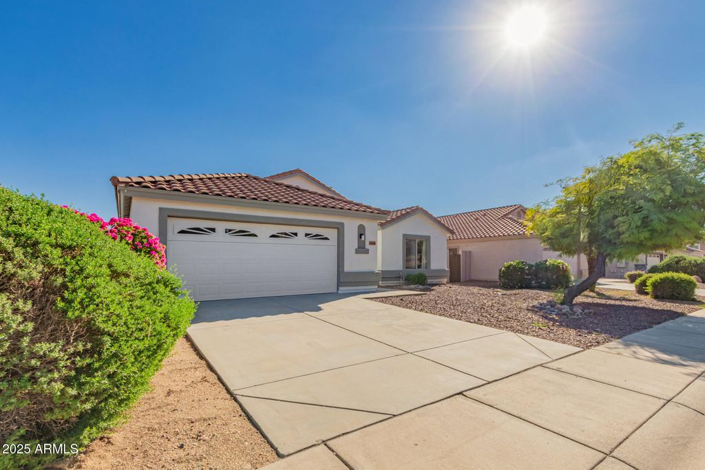 Photo of 7469 W Monona Drive, Glendale, AZ 85308 (MLS # 6929861)