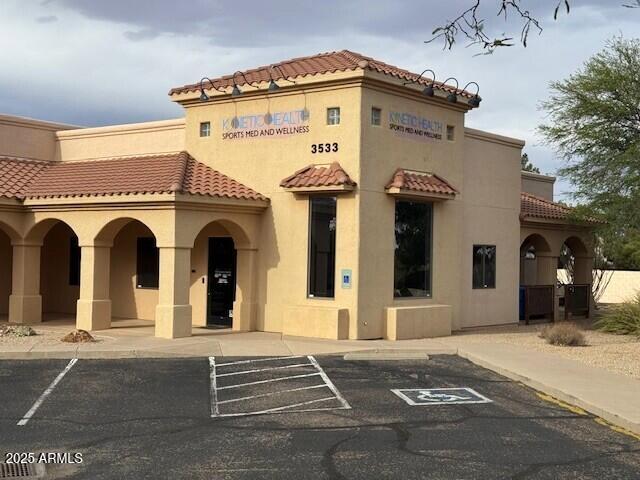 3533 CANYON DE FLORES -- A