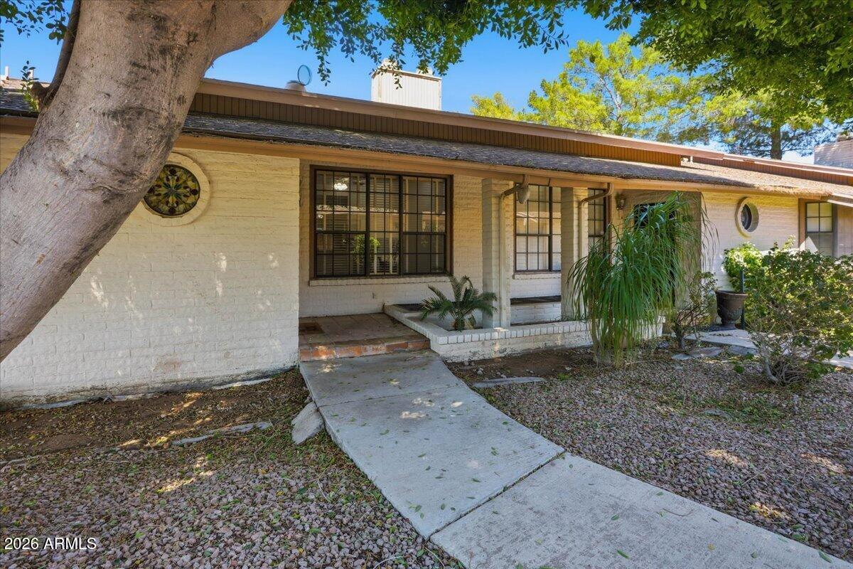 1550 N STAPLEY Drive 125