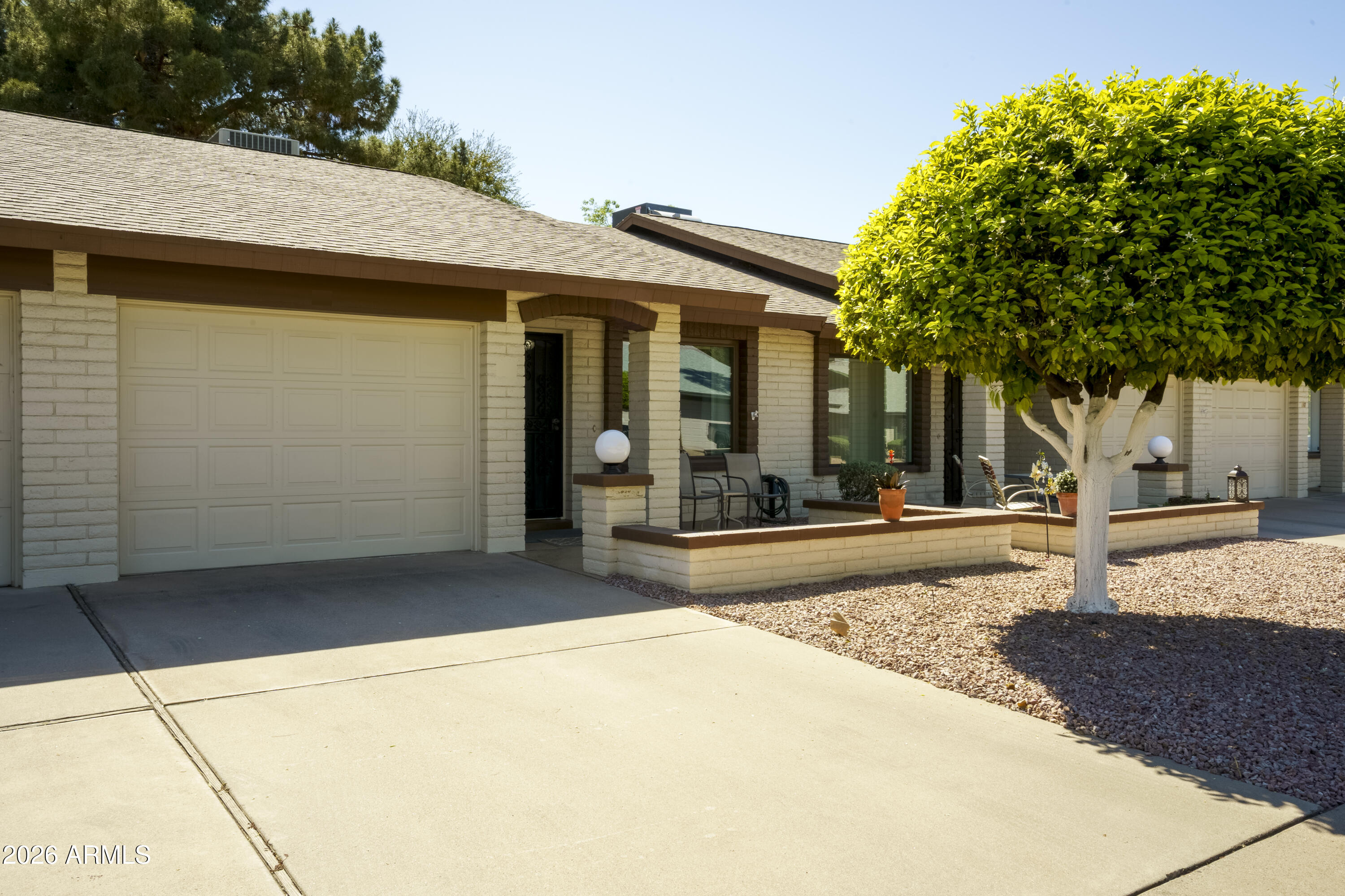 2064 S FARNSWORTH Drive 15