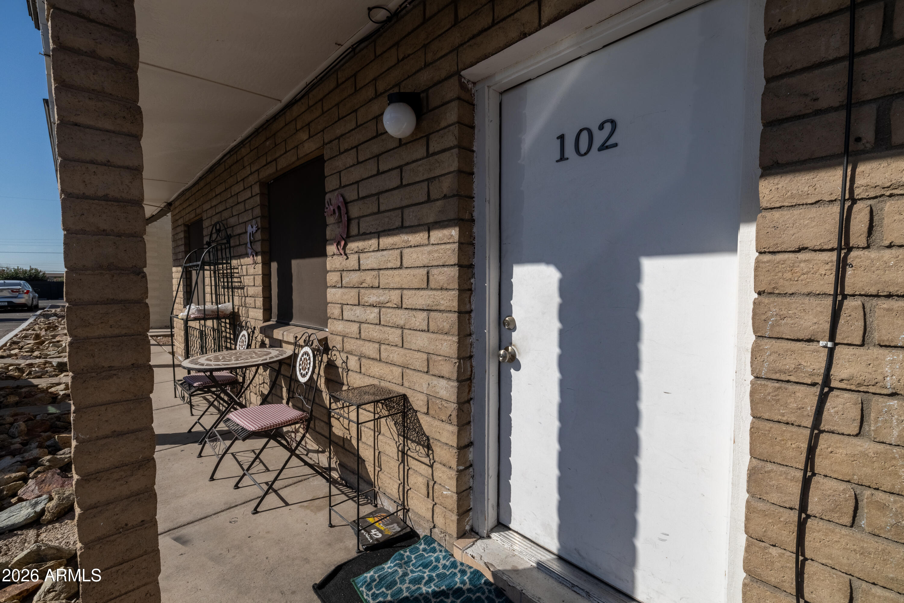 1709 W MOUNTAIN VIEW Road