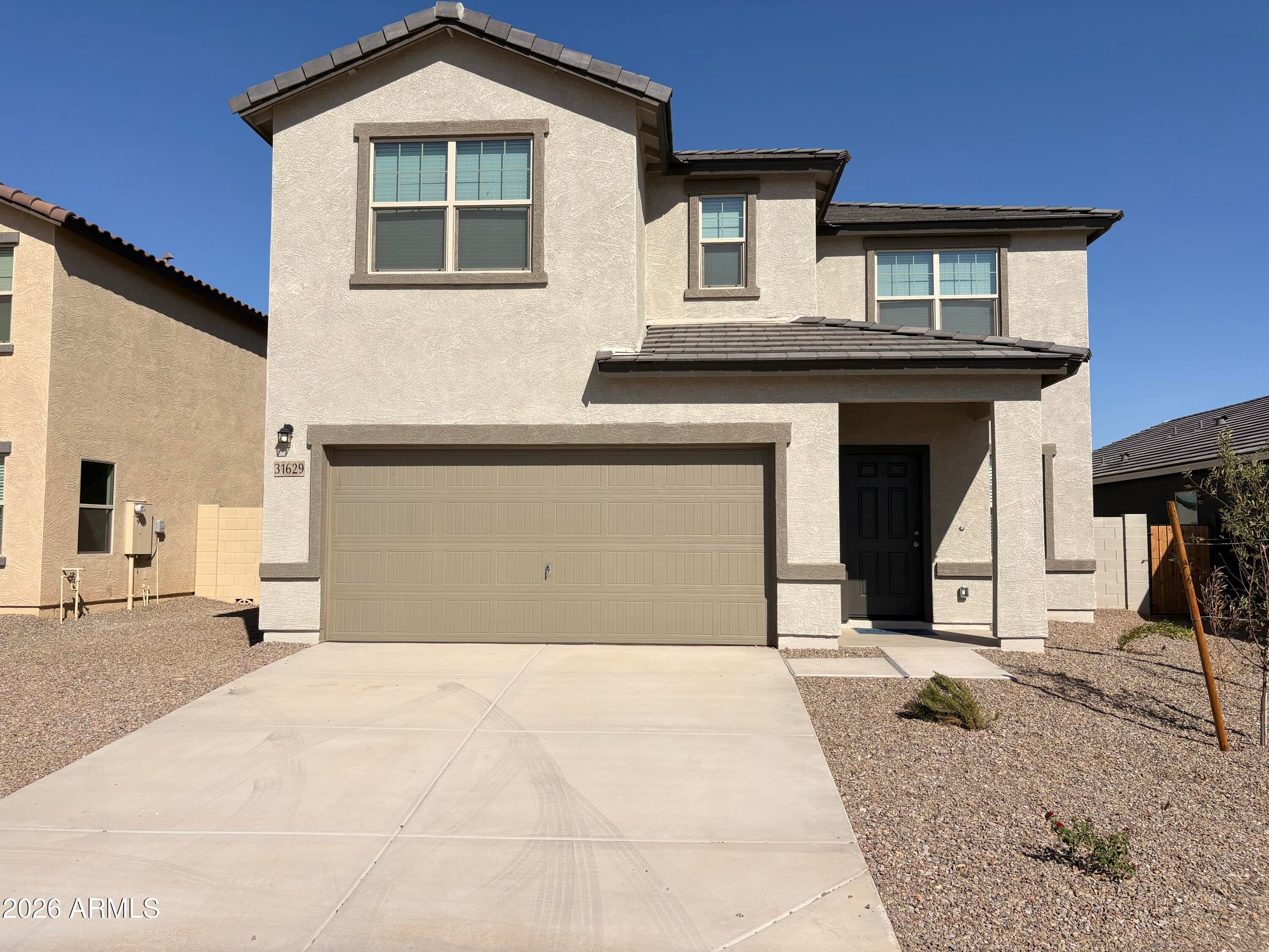 2505 E EQUINE Drive