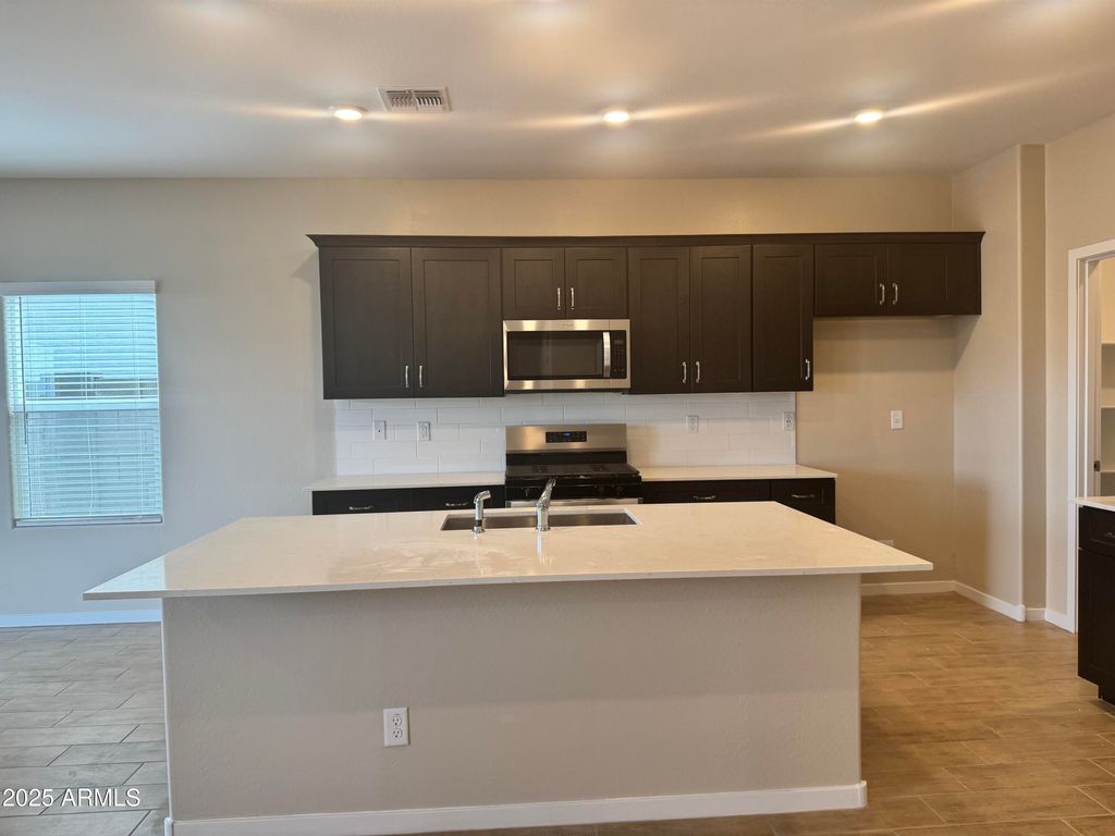 Photo of 18925 N Avelino Drive, Maricopa, AZ 85138 (MLS # 6932402)